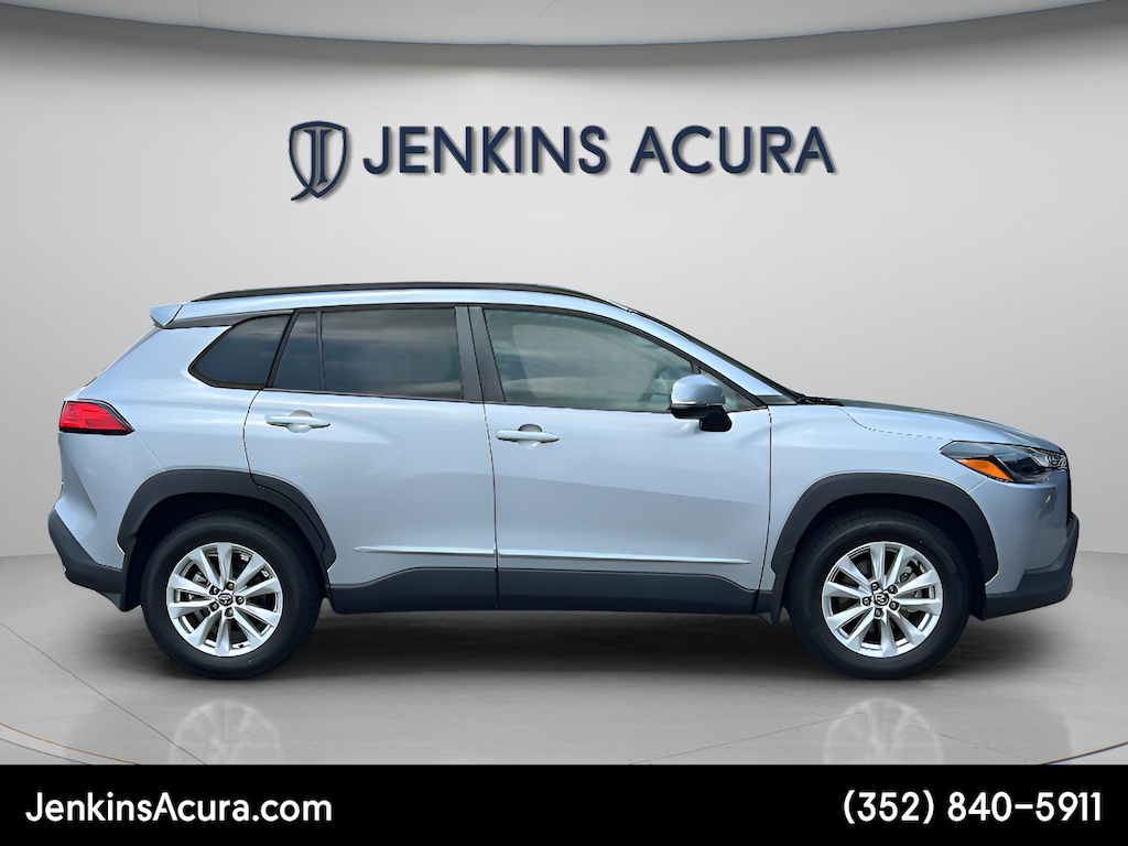 Used 2022 Toyota Corolla Cross LE SUV