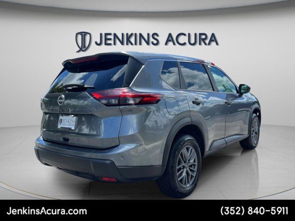 Used 2024 Nissan Rogue S SUV
