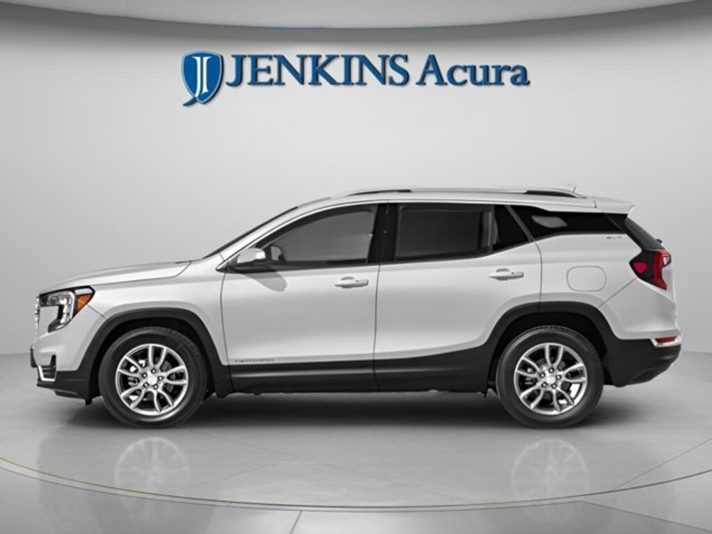 Used 2023 GMC Terrain AT4 SUV