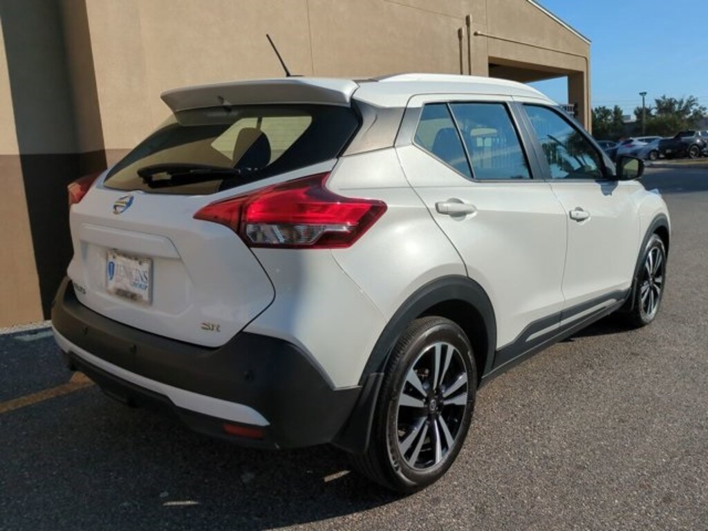 Used 2020 Nissan Kicks SR SUV