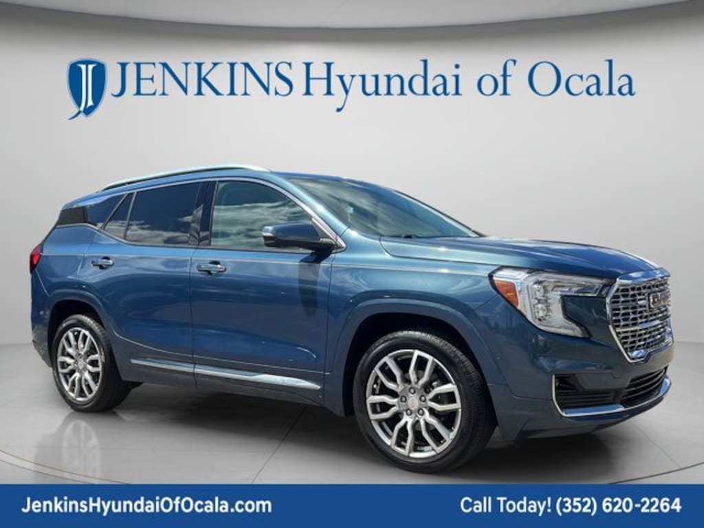 Used 2024 GMC Terrain Denali SUV