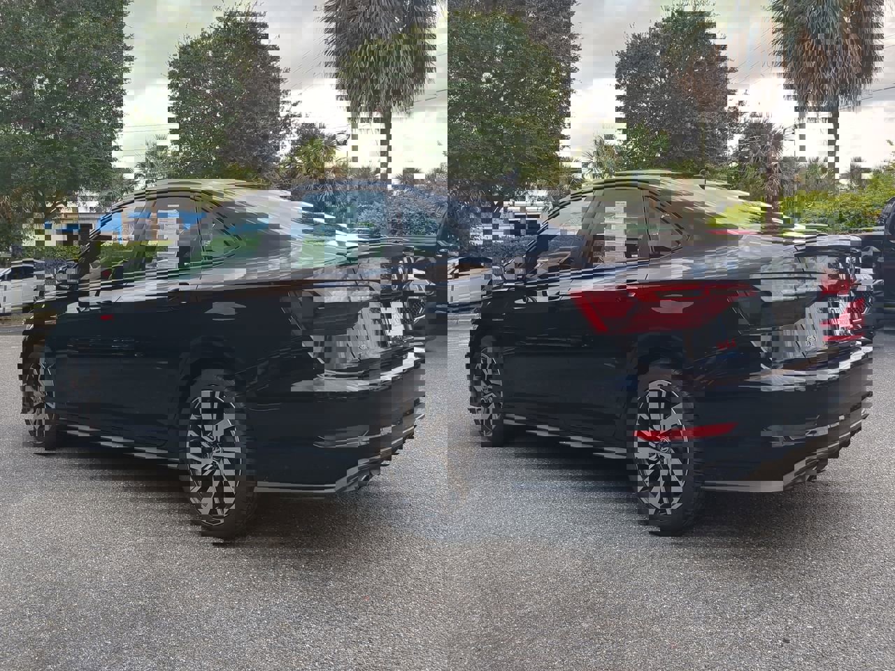 2020 Volkswagen Jetta GLI 2.0T photo 2