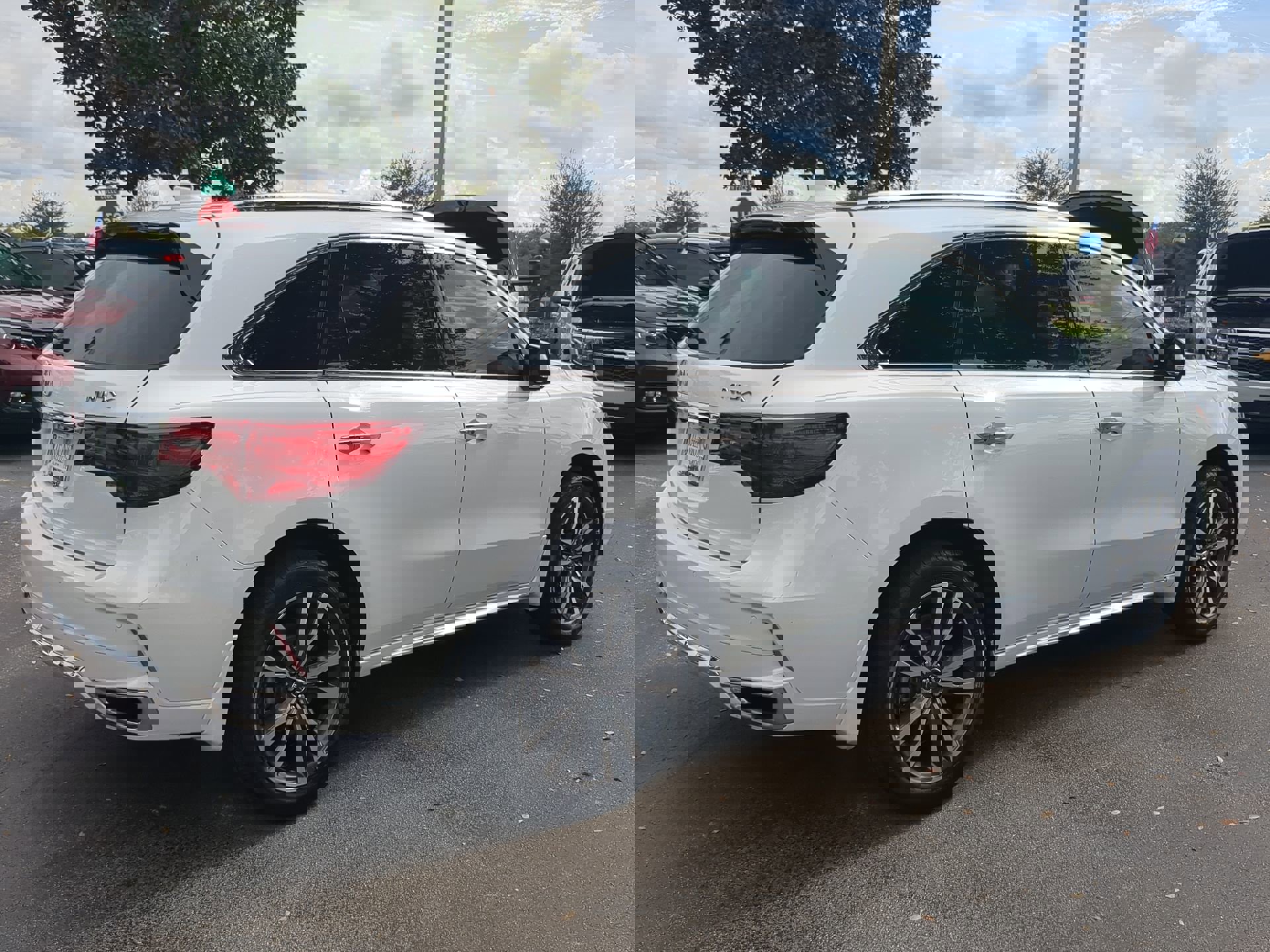 2020 Acura MDX Advance photo 4