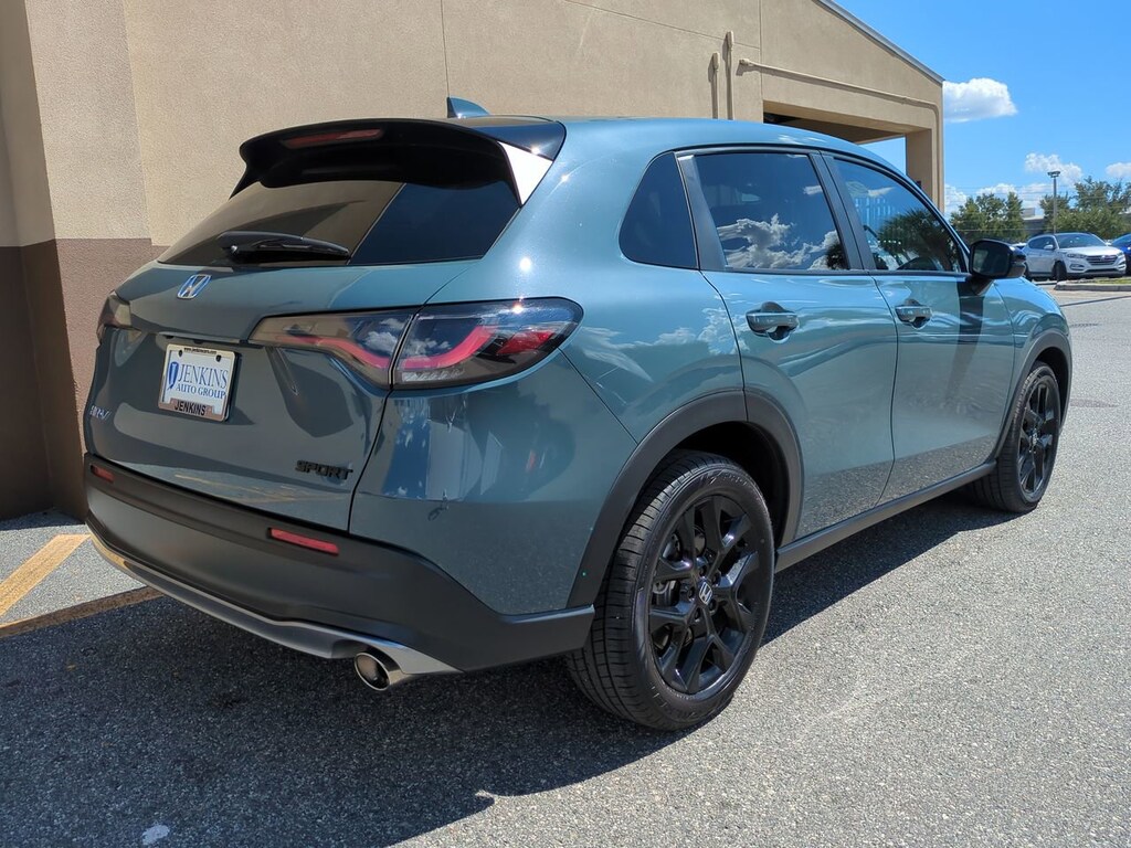 Used 2024 Honda HR-V Sport w/BSI SUV