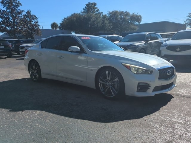 2017 INFINITI Q50 Sport
