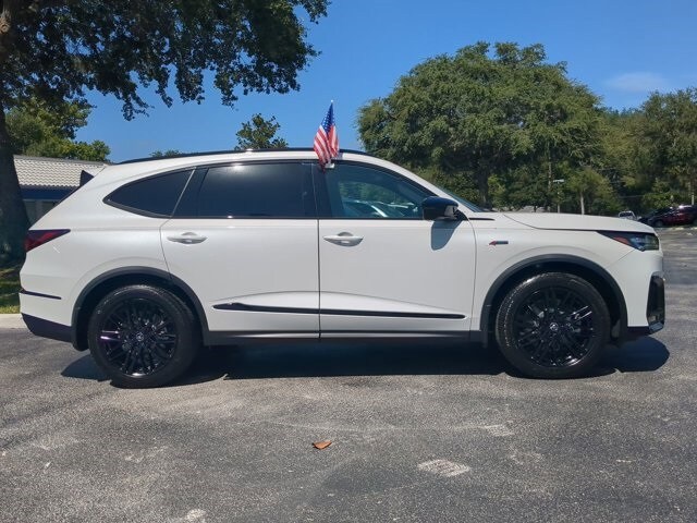 2026 Acura MDX SH-AWD A-Spec Advance photo 3
