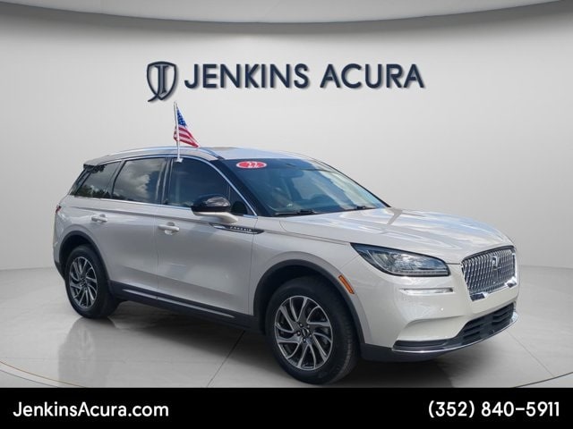 2022 Lincoln Corsair Base