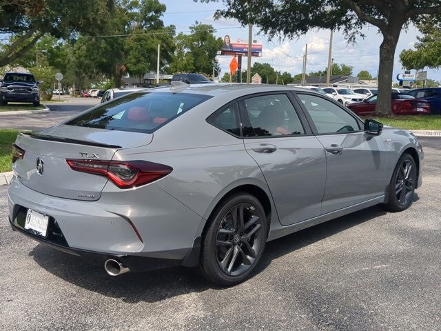 2025 Acura TLX SH-AWD A-Spec photo 4