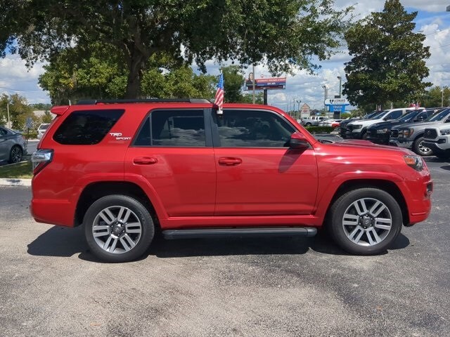 2022 Toyota 4Runner TRD Sport photo 2