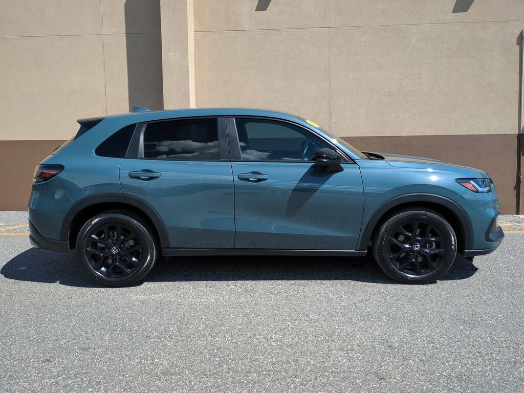 Used 2024 Honda HR-V Sport w/BSI SUV