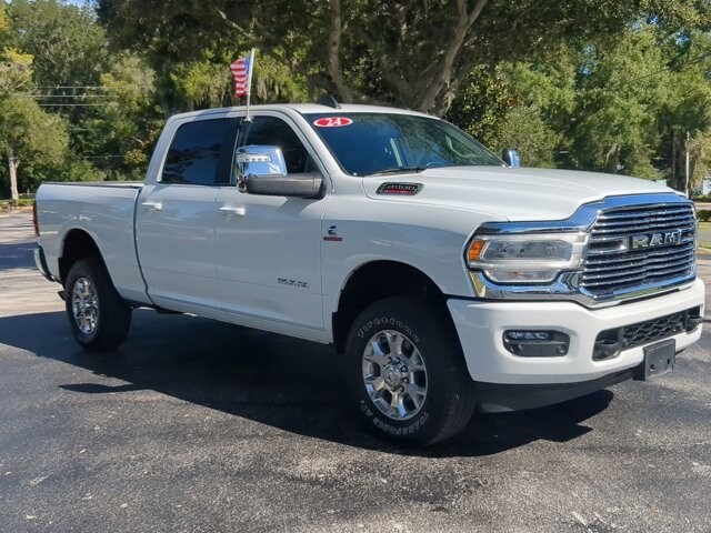 2024 Ram 2500 Laramie photo 2