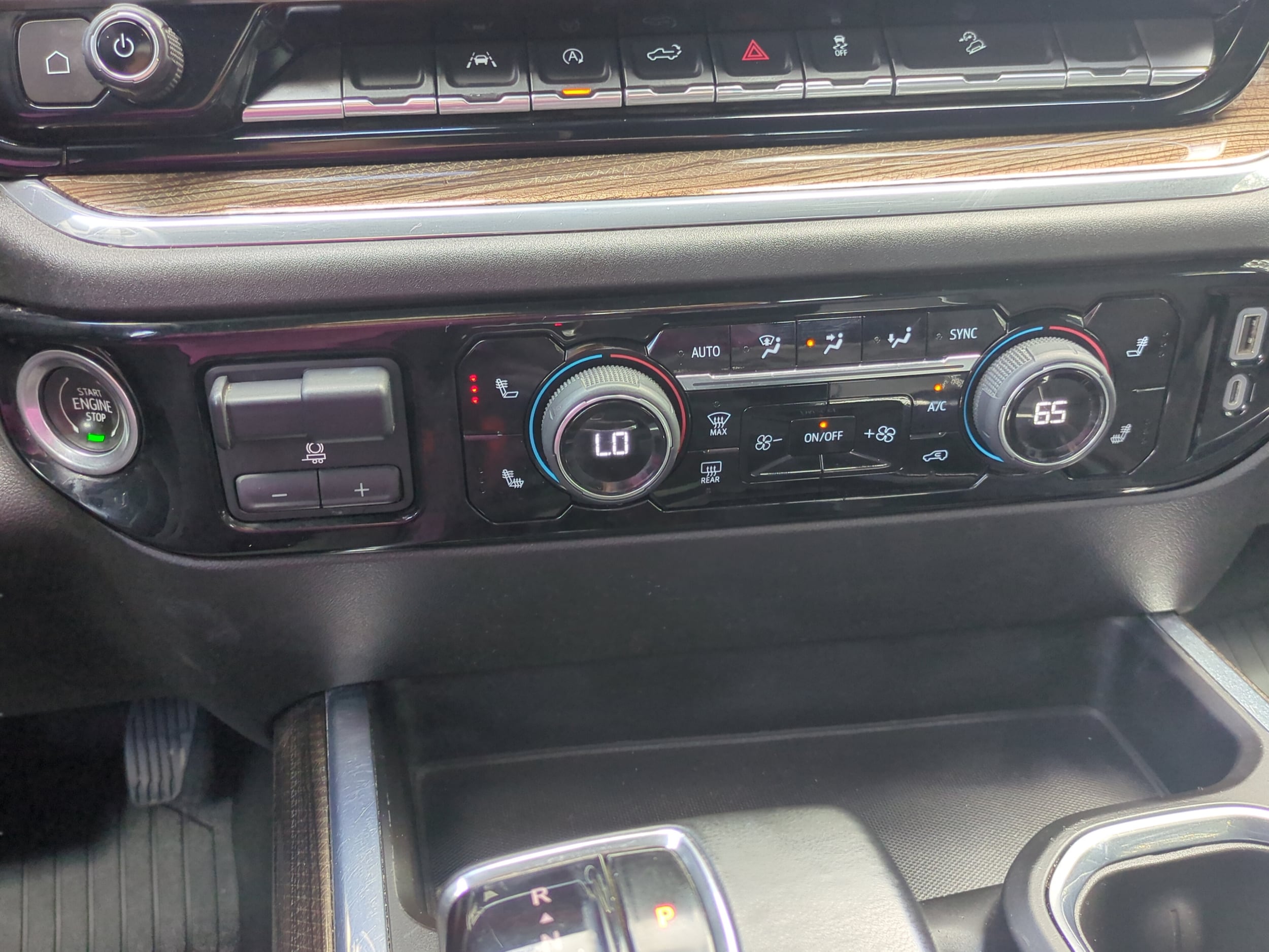 2023 Chevrolet Silverado 1500 RST - Photo 20