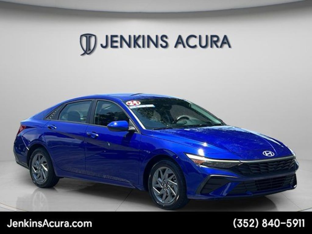 Used 2024 Hyundai Elantra SEL Sedan