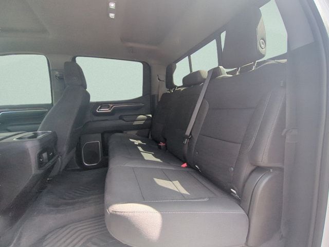 2023 Chevrolet Silverado 1500 RST - Photo 13
