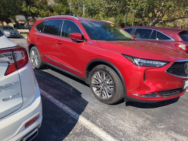 2022 Acura MDX SH-AWD Advance photo 3
