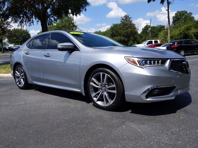 2019 Acura TLX 3.5L Advance photo 2