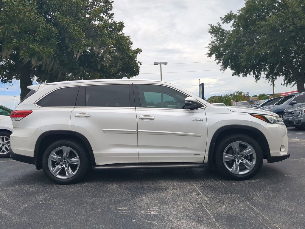 Used 2017 Toyota Highlander Hybrid Limited SUV