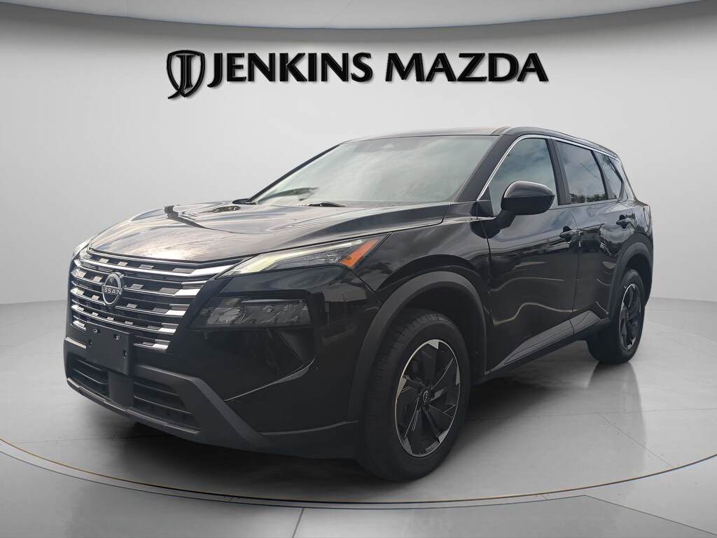 Used 2024 Nissan Rogue SV SUV