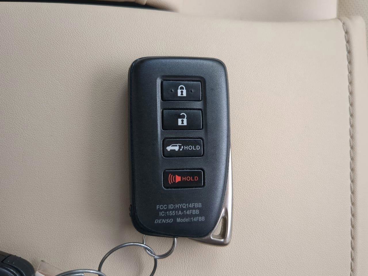 2020 Lexus RX 350 - Photo 24