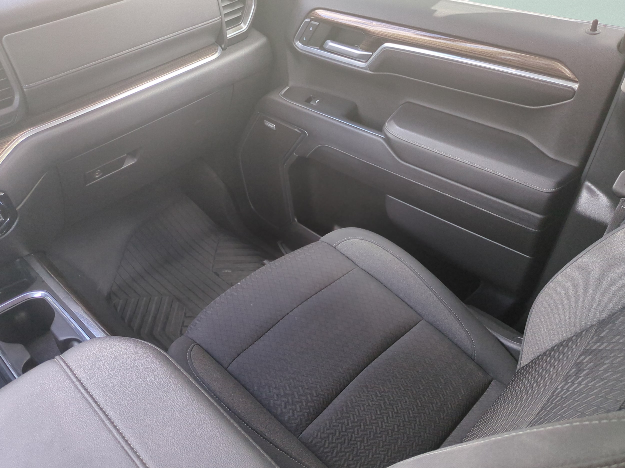 2023 Chevrolet Silverado 1500 RST - Photo 16