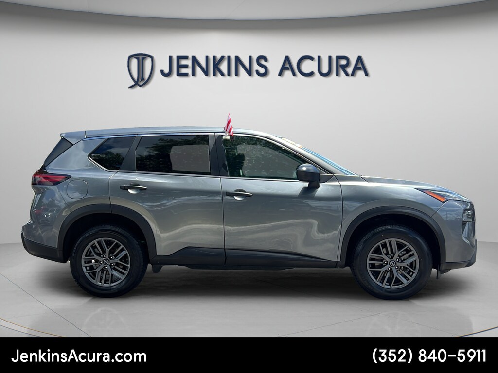 Used 2024 Nissan Rogue S SUV