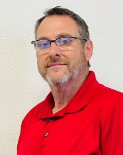 Staff member Scott Wood from ID_7ad46dac4cd8