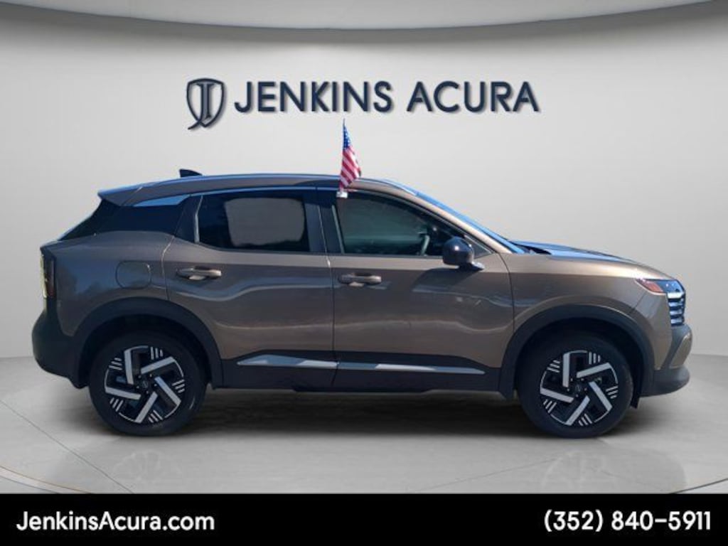 Used 2026 Nissan Kicks SV SUV