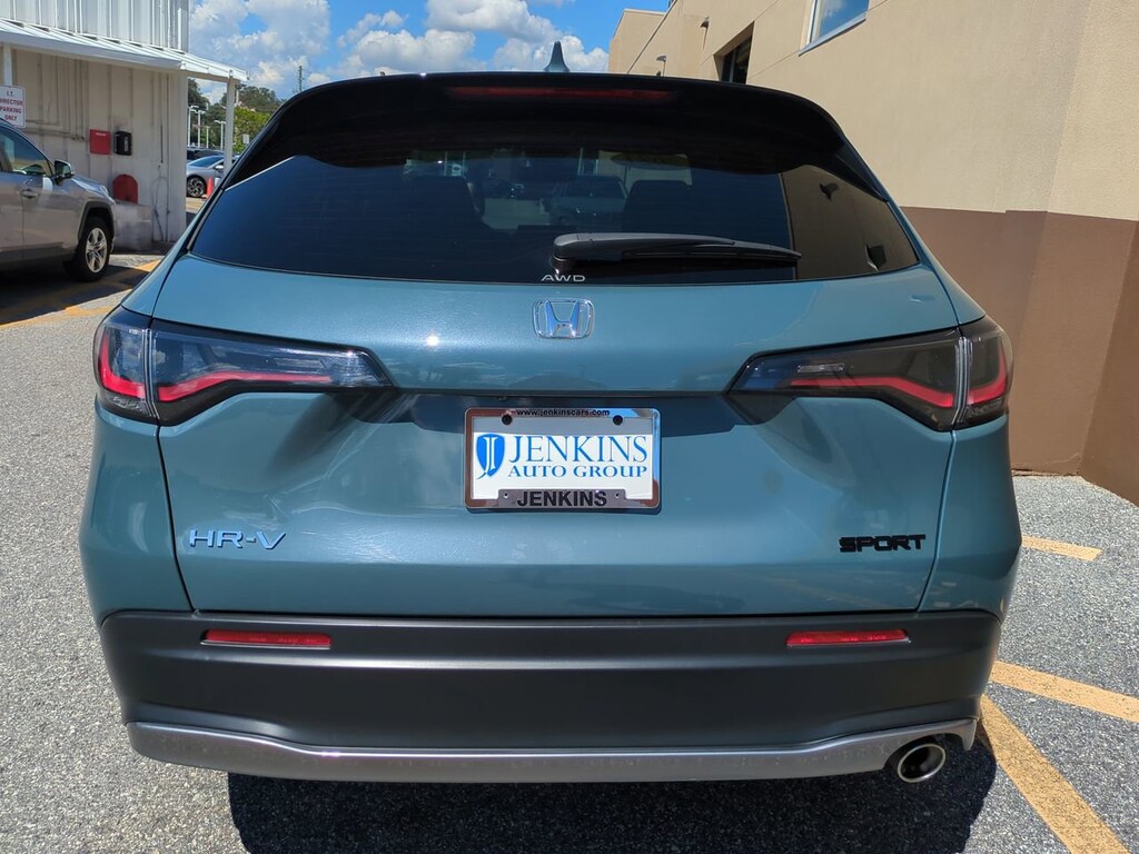 Used 2024 Honda HR-V Sport w/BSI SUV