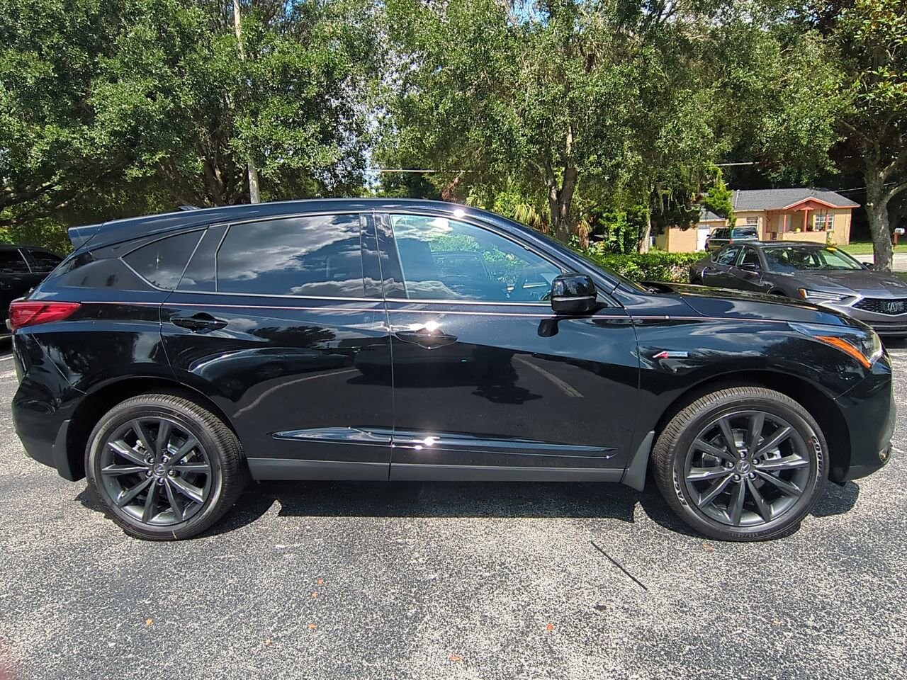 2025 Acura RDX A-Spec photo 3
