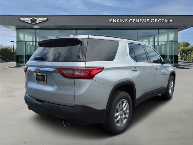 2021 Chevrolet Traverse Cloth 1LT photo 4