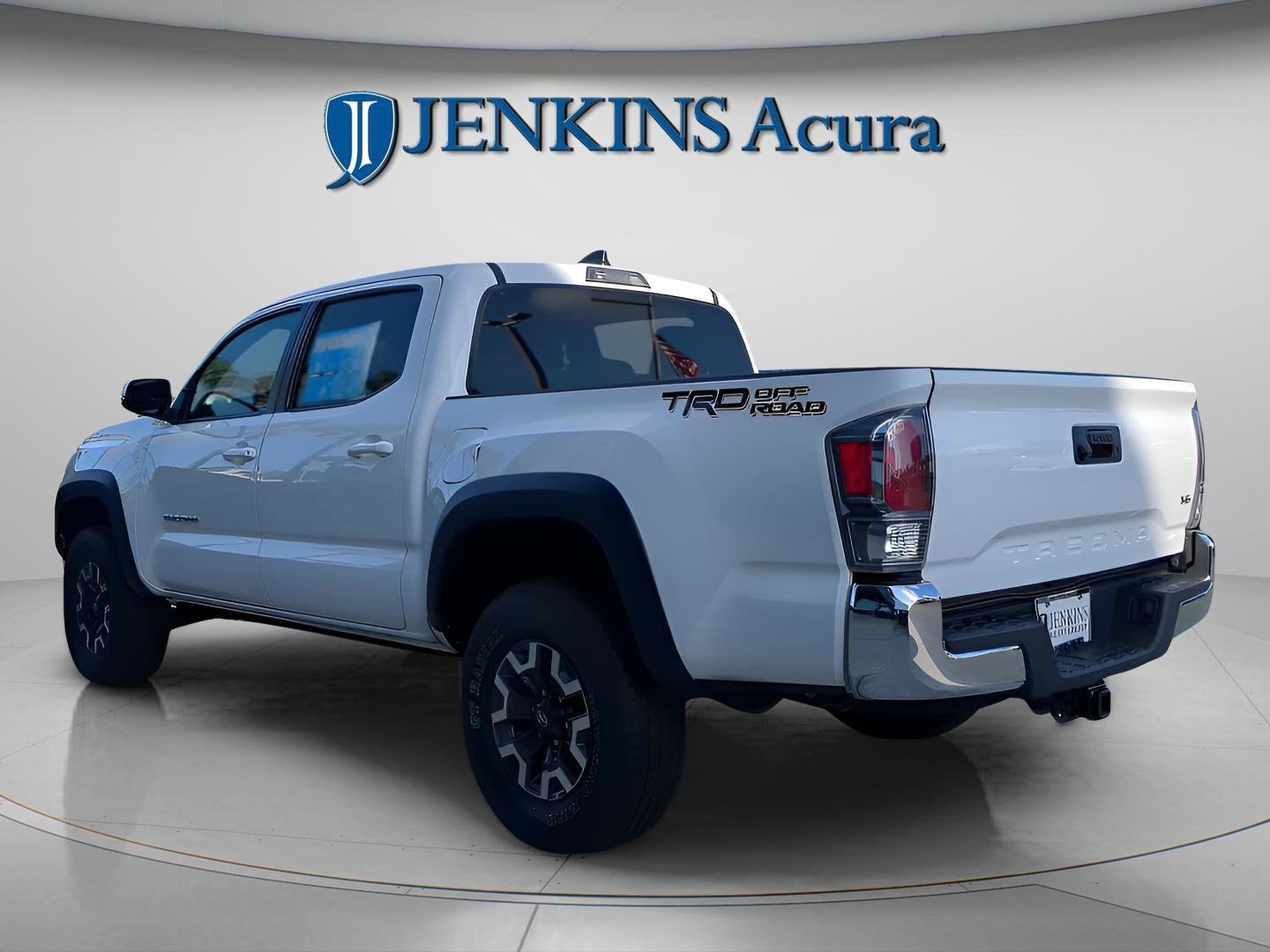 2023 Toyota Tacoma SR5 - Photo 7