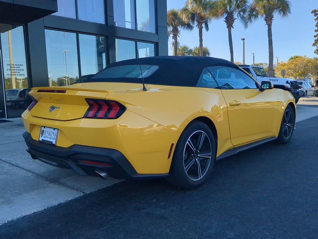 Used 2024 Ford Mustang Convertible