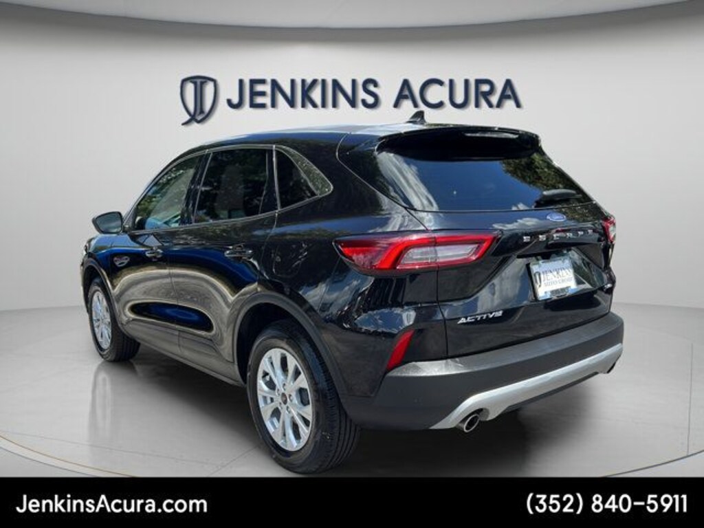 Used 2024 Ford Escape Active SUV