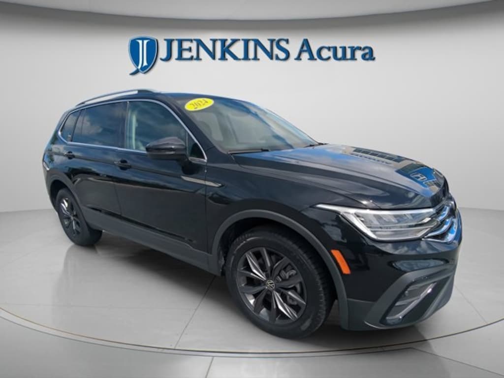Used 2024 Volkswagen Tiguan 2.0T SE SUV