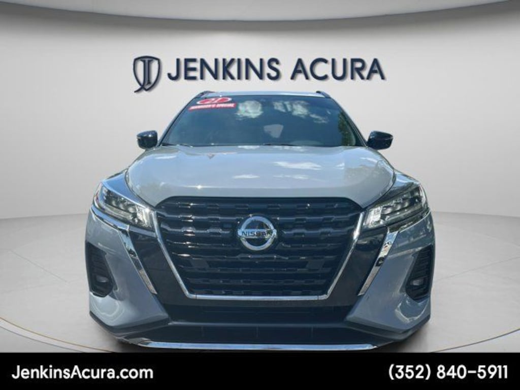 Used 2021 Nissan Kicks SR SUV