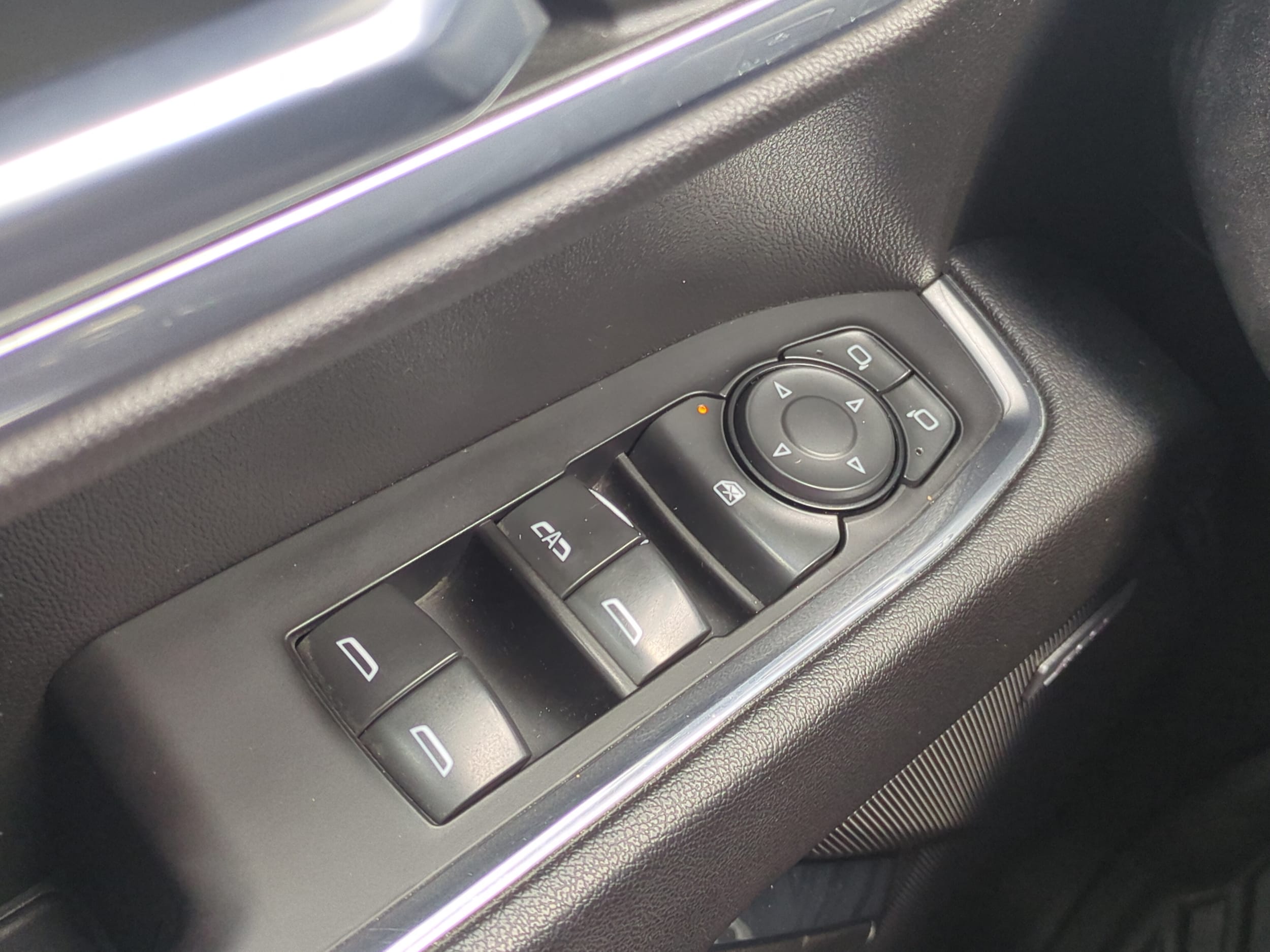 2023 Chevrolet Silverado 1500 RST - Photo 21