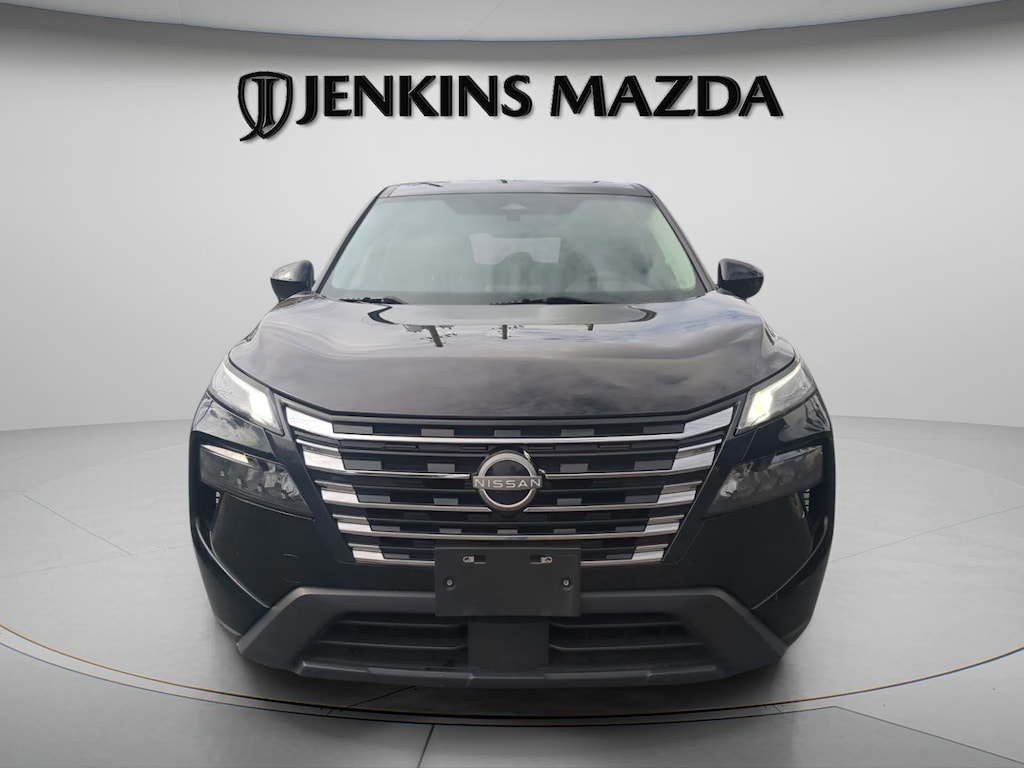 Used 2024 Nissan Rogue SV SUV