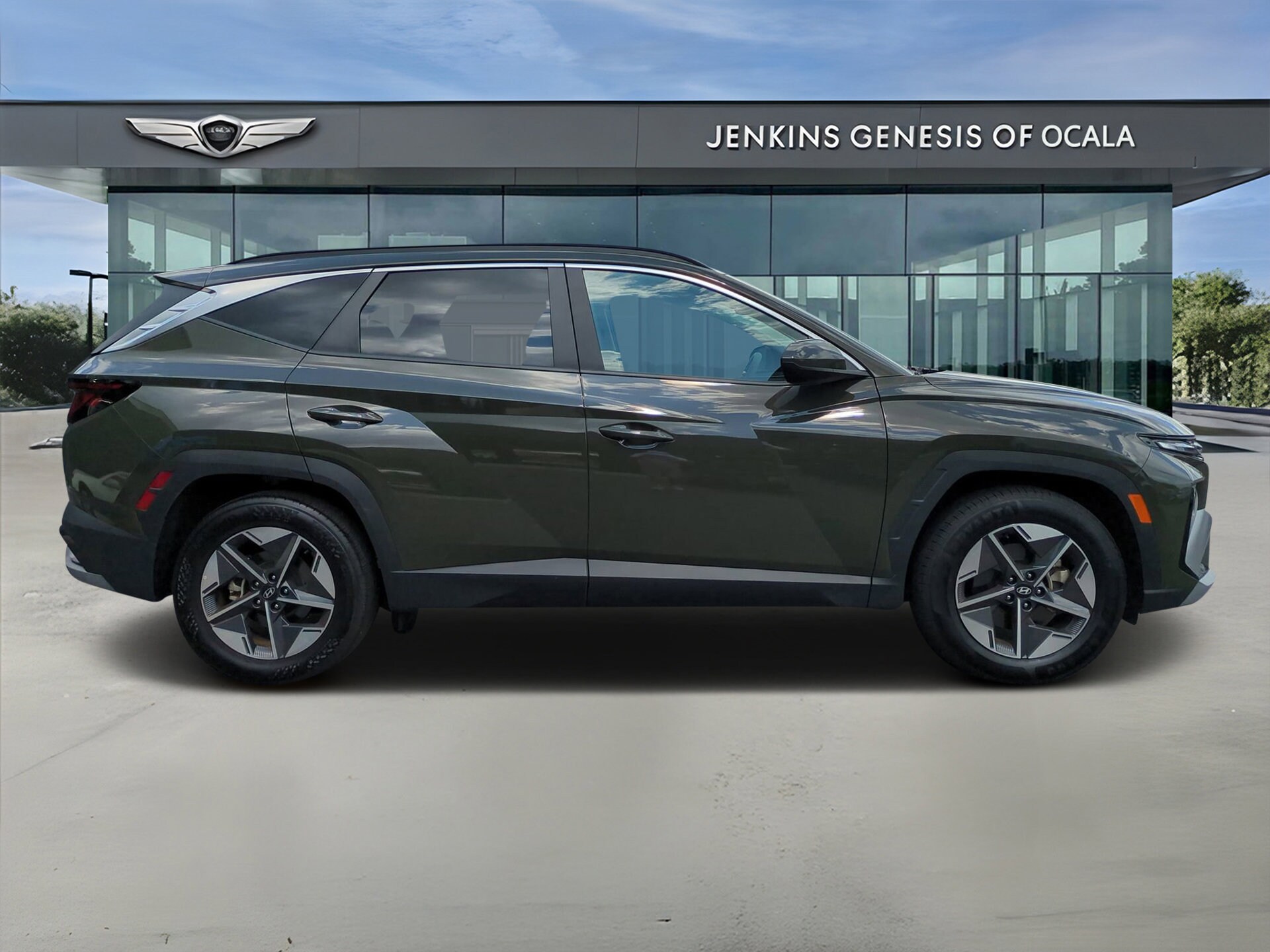 2025 Hyundai Tucson SEL photo 3