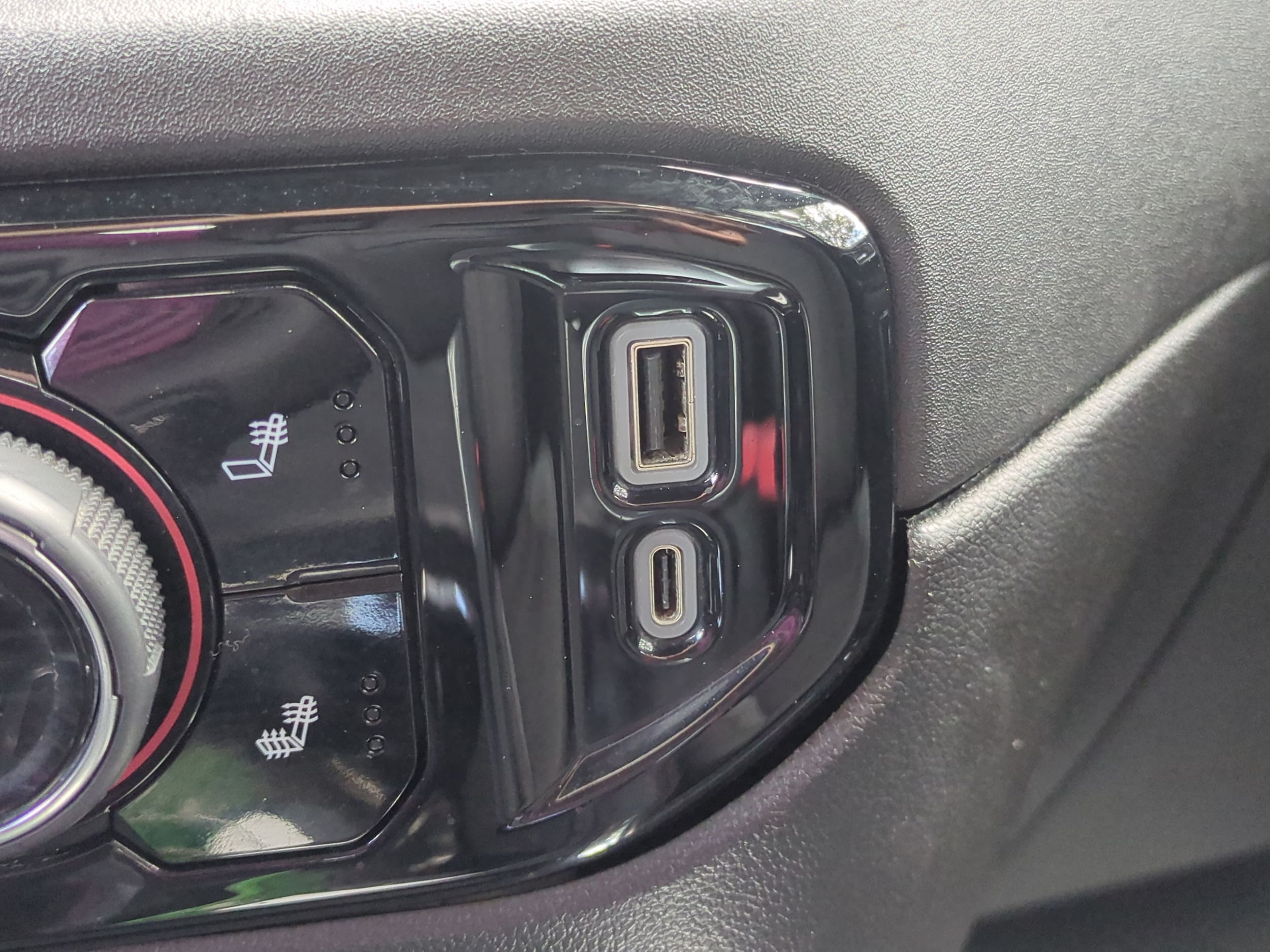 2023 Chevrolet Silverado 1500 RST - Photo 25
