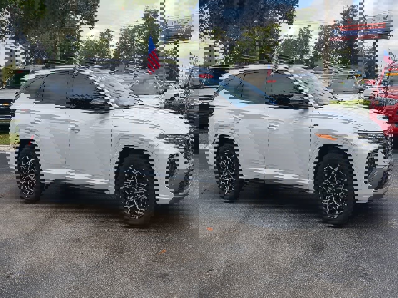 2024 Hyundai Tucson Hybrid N Line photo 2