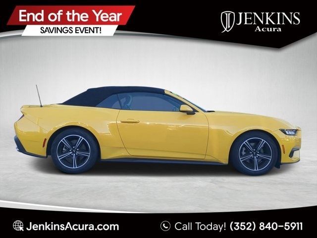 2024 Ford Mustang EcoBoost Premium's photo