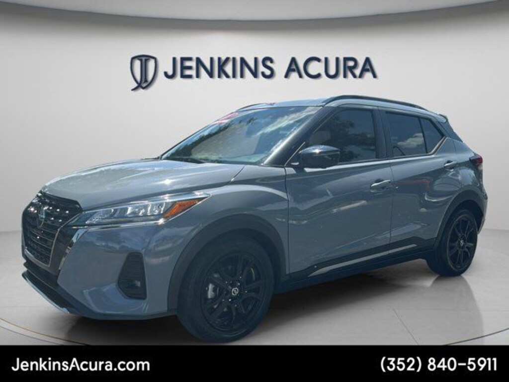 Used 2021 Nissan Kicks SR SUV
