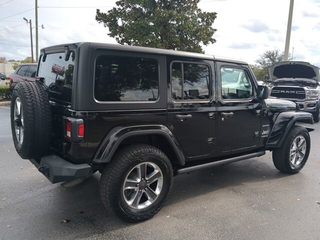 2019 Jeep Wrangler Unlimited Sahara photo 4