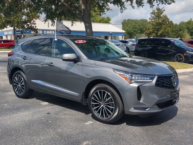2025 Acura RDX Advance photo 2
