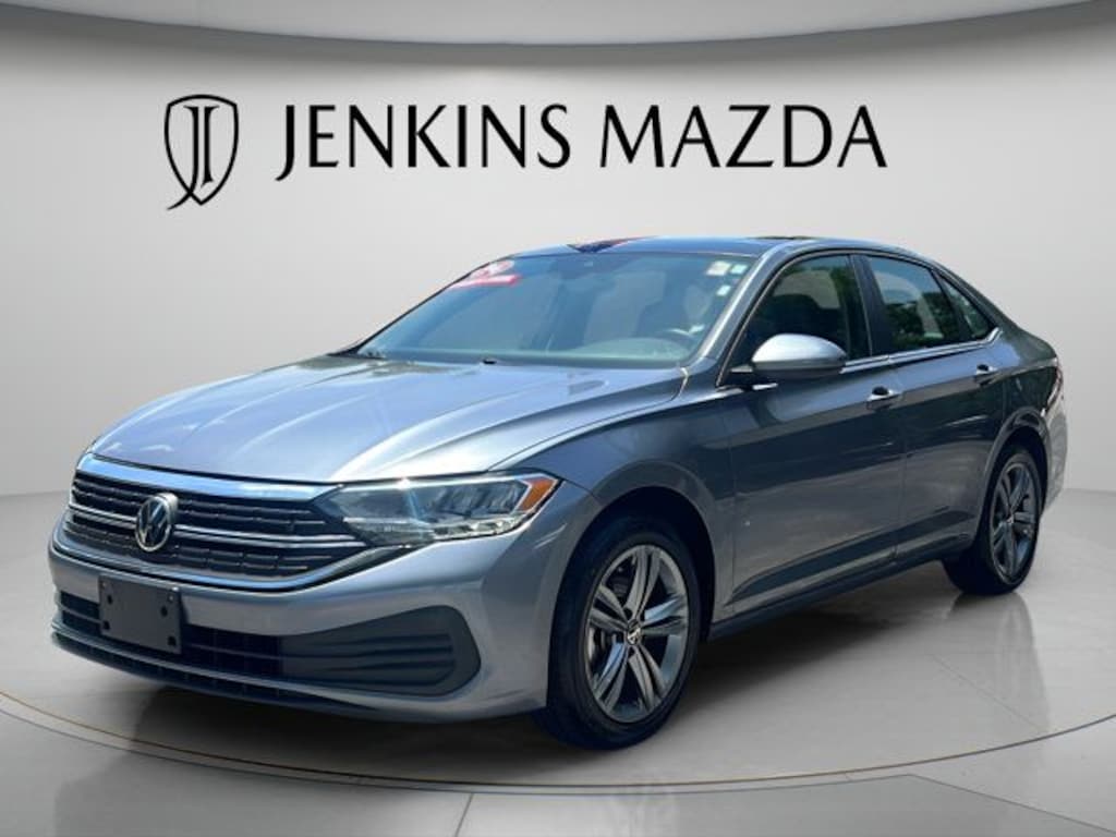 Used 2024 Volkswagen Jetta 1.5T SE Sedan