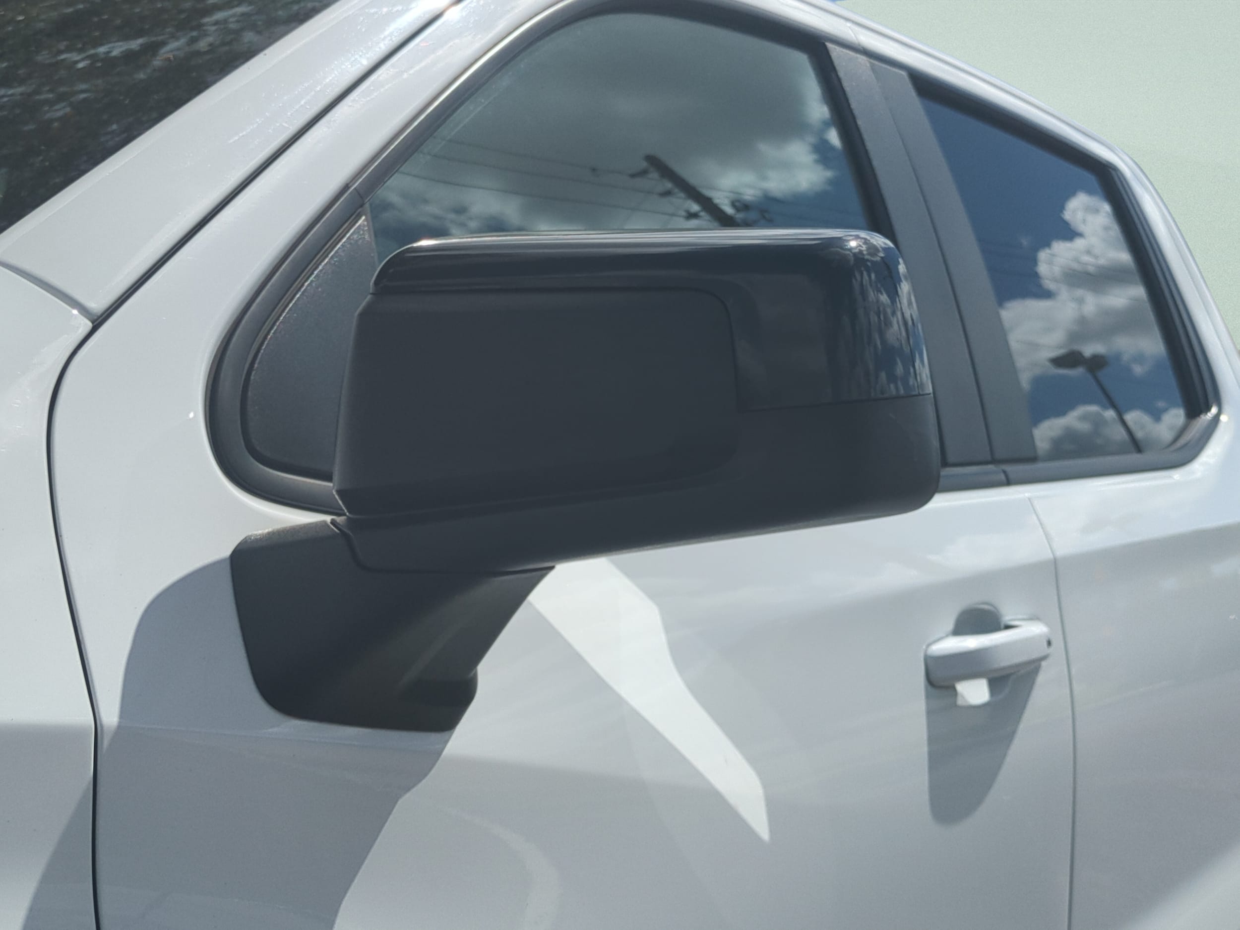 2023 Chevrolet Silverado 1500 RST - Photo 11