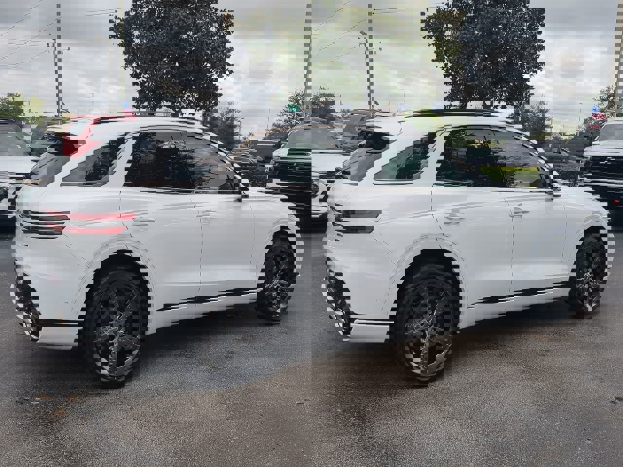 2023 Genesis GV70 3.5T Sport photo 3