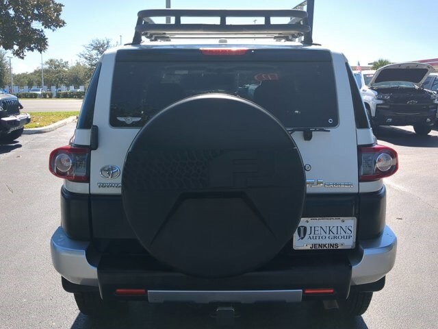 2012 Toyota FJ Cruiser Base photo 4