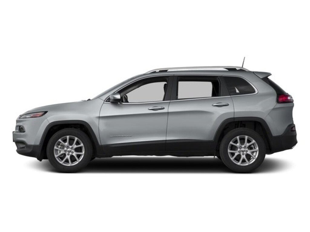 Used 2018 Jeep Cherokee Latitude FWD SUV