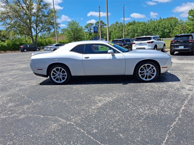 2022 Dodge Challenger GT AWD photo 3